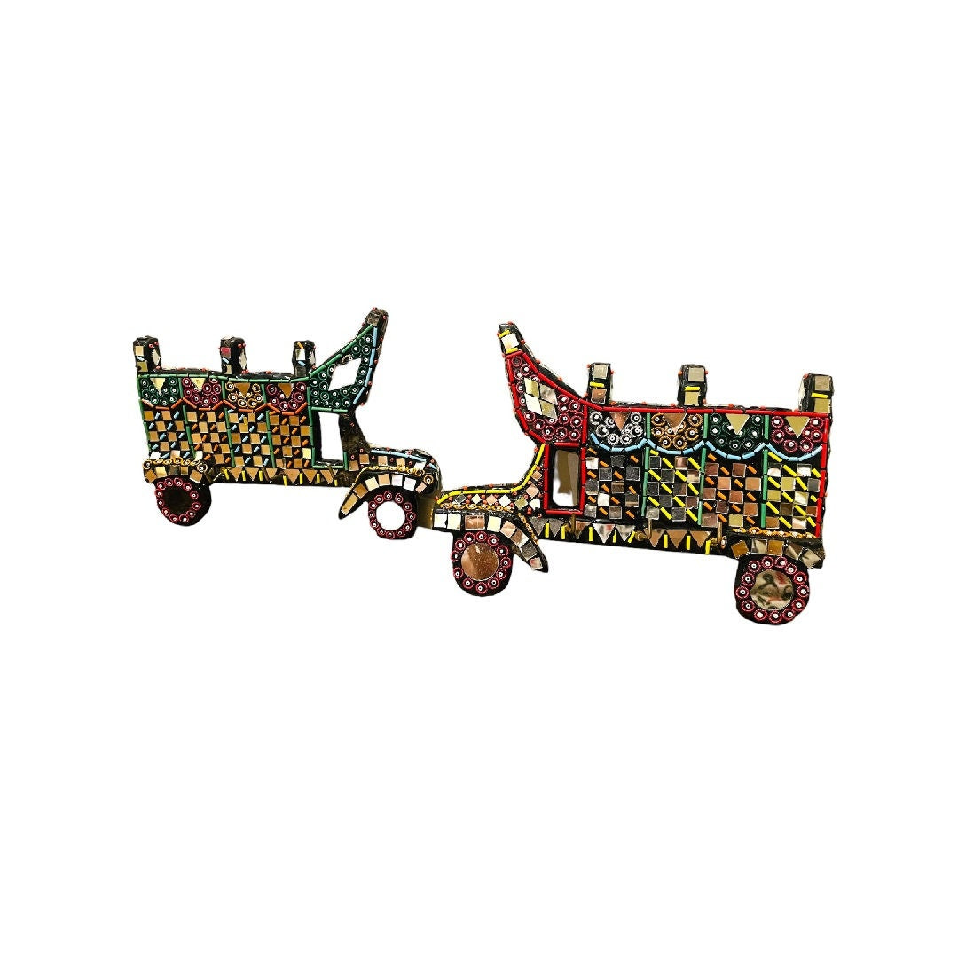 Pakistan Truck Art Handcrafted Traditional Keychain Holder (Mirror Work)